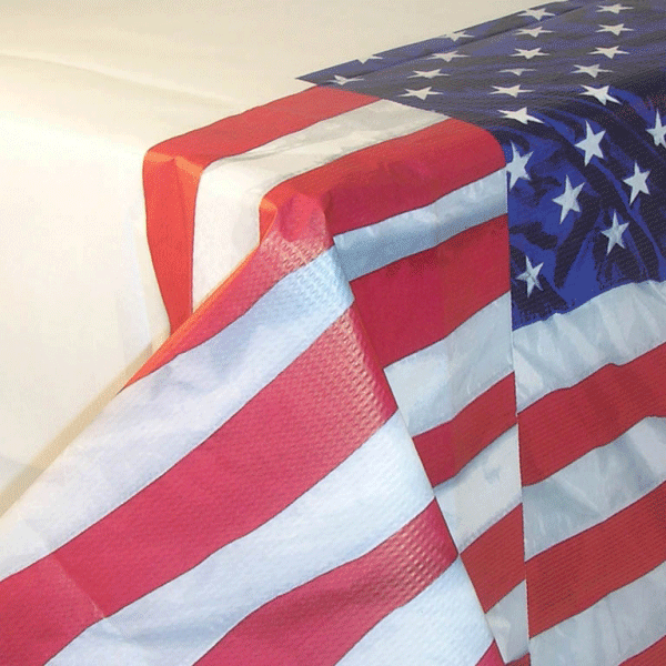 Image of Papieren tafelkleedje van Amerika 137 x 259 cm