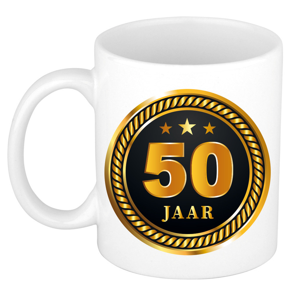 Cadeau koffiemok 50 jaar medaille goud verjaardag Sarah-Abraham mok met tekst