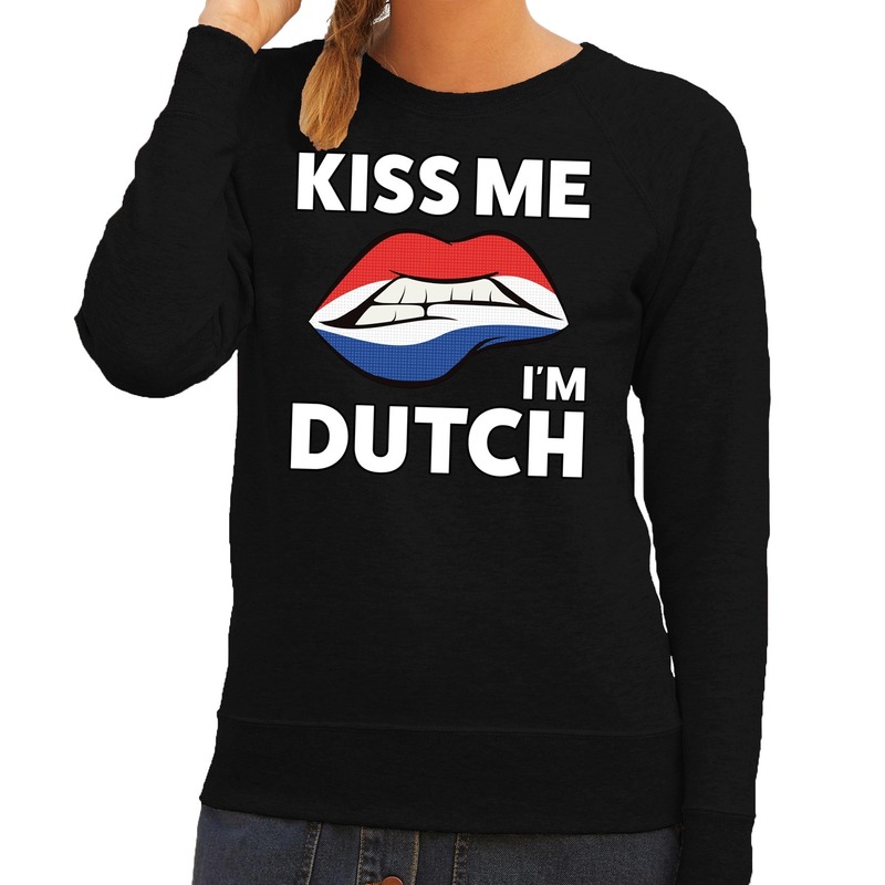 Kiss me I am Dutch sweater zwart dames