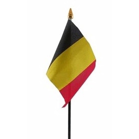6x stuks Belgie tafelvlaggetjes 10 x 15 cm met standaard
