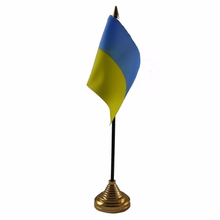 Oekraine tafelvlaggetje 10 x 15 cm met standaard