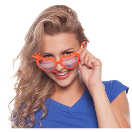 Holland glasses with red-white-blue lenses