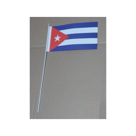 Papieren zwaaivlaggetjes Cuba 12 x 24 cm