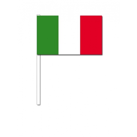 Papieren zwaaivlaggetjes Italie 12 x 24 cm
